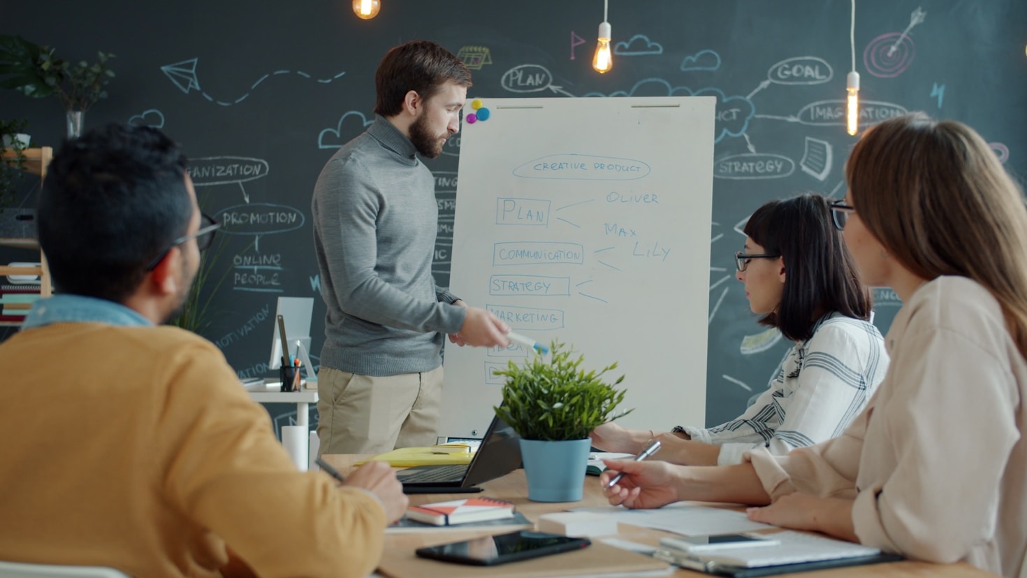 How to Create Follow-Up Systems That Close Deals